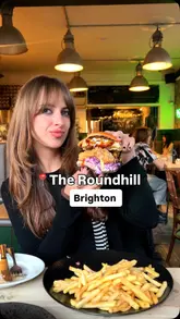 Um wowwww. So impressed with this place - such a hidden gem! 

📍 @theroundhillpub 
Brighton 

We tried:

🍔 cheeseburger 
🍔 Korean burger 🌟fave
🥙 Shwarma kebab
🍛 Crispy aubergine katsu curry 
🫓 harissa firecracker Muhammara 
🍆 slow roasted aubergine 
🍗 cauliflower wings 
🥦 flash fried broccoli 

Everything was delish and fab service too. Can’t wait to come back and try their SUNDAY ROAST !

Anyone else been to Roundhill? 

gifted 

#vegan #veganfood #brighton #veganpub
