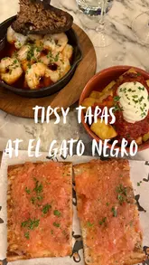 *invite* 
Need bank holiday weekend plans? 

@El Gato Negro Tapas Tipsy Tapas is back! For £40 you can order 3 tapas dishes and have unlimited drinks (selected ones only) for 2 hours. We visited last Saturday and loved it. Such a great atmosphere, the food was delicious and we were constantly double parked. What more could we ask for! They have extended the offer for this bank holiday weekend to Sunday too 😍

Thank you so much for inviting us down to try it! @me_comms_ @elgatonegroliv 
#liverpoolfood #liverpoolfoodie #liverpoolrestaurants #giftedcontent #liverpooldrinks