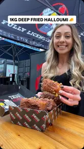 A food influencer visits Gurt Wings in Bristol to attempt a food challenge involving 1kg of deep-fried halloumi sticks drizzled with habanero chilli syrup and honeycomb pieces.