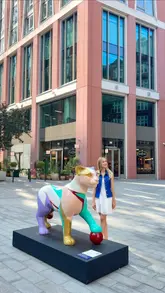 A travel-focused reel showcasing the 'Pride in the Quarter' art trail in London, featuring 17 lion and lioness sculptures located across various landmarks and green spaces in the city. The video uses a vlog-style format to guide viewers through the experience, highlighting the accessibility of the trail and the opportunity to explore the city.