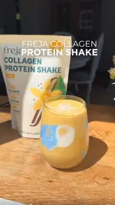 A recipe tutorial video demonstrating how to make a 'Mango Cloud Smoothie' using Freja Collagen Protein Shake. The creator explains the benefits of the product while showing the blending process and the assembly of the glass with a decorative yogurt and spirulina 'cloud' effect.