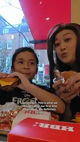 A vlog-style review of HBR Burger in London, showcasing the preparation of their smashed beef burgers and the dining experience with family.