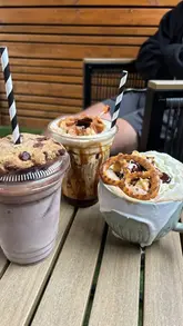 The video features a visit to a cafe called Buttons in Wakefield, showcasing their autumn-themed drinks and food, followed by a walk through the nearby Walton Colliery Nature Park.