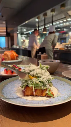 Michelin-star breakfast at Pavyllon, Four Seasons Park Lane, featuring elegant dishes and a luxurious setting.