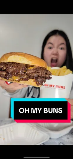 Delicious smashburgers served at Oh My Buns in Scotland, ideal for food lovers and burger enthusiasts.