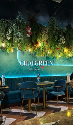 📍Chai Green, Sheldon officially opens this Saturday 27th December!🎉 We tried a range of dishes from chaat to burgers and even dessert!🍔They have a wide menu with huge selection to choose from, perfect for everyone!☕️ They have some exclusive opening offers that you don’t want to miss out on! Make sure to head on down soon!💸 Thank you @ChaiGreen for having us at the pre-opening event!🙌🏼 #ChaiGreen #BirminghamFood #Sheldon #NewOpening #Aesthetic 