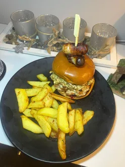 Food-related image content from social media influencer @kirstengoodreid via the Joli app.