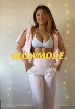 Girls, RUN! don’t walk 🏃‍♀️🤍 this is the ultimate winter sweater you NEED. @Glowmode @glowmode_uk_official  ✨ Luxe cashmere feel / ultra-soft, warm & zero itch ✨ Timeless houndstooth pattern with a chic, Dior-inspired vibe ✨ Waist-cinching fit that’s flattering & slimming ✨ Half-zip design! zip it up for a cozy high-neck or unzip for a relaxed V-neck look Styled with Glowmode modal pants / for the perfect winter outfit 🤍 This one is a cold-weather essential. #Glowmode #GlowmodeStyle #WinterOutfits #CashmereSweater #Houndstooth      