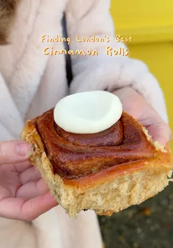 Part 2 of finding London’s best cinnamon rolls ✨ Part 3 incoming 👀  #londonfood #london #bakery #cinnamonrolls