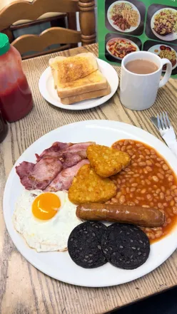🍳🥓☕️ London greasy spoon review # 120: The Canteen Cafe, Cambridge Heath.