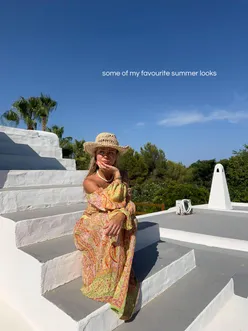 she’s a summer girl 🌺✨✨✨✨ . #summer #outfits #roundup #summerfashion #holiday travel inspo