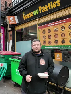 First time trying Brown Stew Chicken! Lovely place and lovely people :) Sponsor: The Devonshire Arms, Sheffield https://devonshirearmsmiddlehandley.co.uk https://www.facebook.com/share/1EZ23ninbE/ #caribbeanfood#brownstewchicken#jamaicanfood#derby#fyp