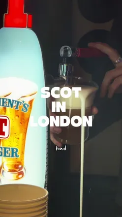 A v good night to be a Scot in London 🏴󠁧󠁢󠁳󠁣󠁴󠁿 *invite Wee exclusive preview of James McAvoy’s California Schemin’ ahead of it hitting the cinemas today! Defo go see 🫱🏼‍🫲🏽 Plus scran afterwards at Auld Hag😮‍💨 In-N-Oot burgers, @IRN-BRU cocktails and my fave @Tennent’s Lager on tap.  @studiocanaluk  #ScotInLondon #LondonFoodie #LondonFilm