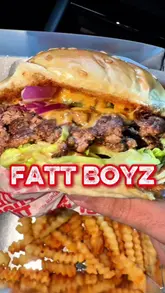 Halal smashburger and crinkle fries served at Fatt Boyz in Edinburgh.