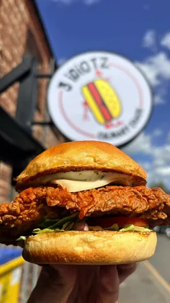 @3_idiotzofficial turns 2 and it never disappoints🔥🍔 We went back to  3 Idiotz in Stockport and wow… the flavours are unreal. Everything was fresh, packed properly, and you can tell they actually care about what they’re putting out. They’re exclusively available on Deliveroo (so no excuses 👀) and there’s even a discount on your first order — perfect time to try them out. Also… can we talk about their Burger of the Month 🤤 This month it’s the Godclucka it’s MEGA. Proper crunchy, juicy, and full of flavour — easily one of the best I’ve had in a while. Don't forget to experiment with their add ons options 🧙‍♂️  If you’re in the area and fancy top-tier food, this one’s definitely worth it 🙌 #StockportEats #FoodieFindsUK #DeliverooUK #BurgerLovers #FoodReels