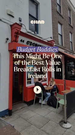 This might be one of the best value breakfast rolls in Ireland. 🥪 O’Donovan’s on Pearse Street. Old-school, chaotic, no nonsense. A proper Budget Baddie. #budget #budgetfood #dublinfood 