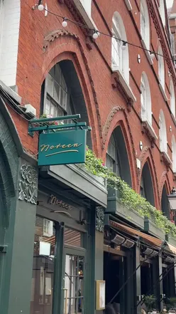 📍 Noreen (Marylebone)  Had an absolutely wonderful time. The food was solid. The atmosphere was warm, relaxing, and perfect for enjoying a great meal.  Hot halloumi and rose ice cream a must order here ✌️ #fyp #foodtok #foodtiktok #foodie  #middleeasternfood 