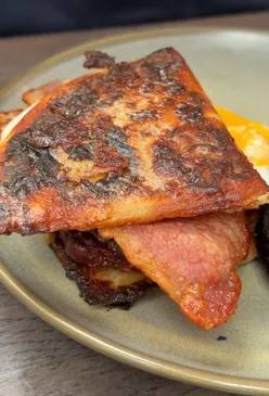 The Bellview, Bellshill. 🥘  Has anyone visited here for a meal recently? Not heard anything about it or anyone who has visited! Our breakfast was nice, but nothing to race home about unfortunately. Would like to revisit for some lunch! 🥗  #bellshill 