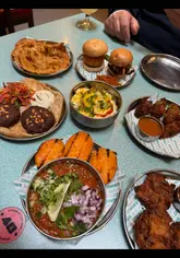 daddy daughter days out are good for my soul🙂‍↕️😌 & we visited so many of our faves in Manchester🤍 📍here’s all the spots we visited @Bundobust  Café Beermoth Schofield’s Bar Mollie’s 