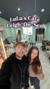 A review of the newly opened Lulu's Cafe in Leigh-on-Sea, highlighting their extensive iced matcha menu and generous breakfast bowls.