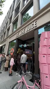 A short, fast-paced video showcasing the opening of a new Joe & The Juice location in Dublin. The video features quick cuts of the exterior, the interior, staff preparing drinks, and a final shot of a smoothie, providing a clear overview of the venue's atmosphere and menu.