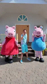 A creator visits Peppa Pig World at Paultons Park and the Peppa Pig Afternoon Tea at Brigit's Bakery in London, documenting the experience for families and fans of the show.