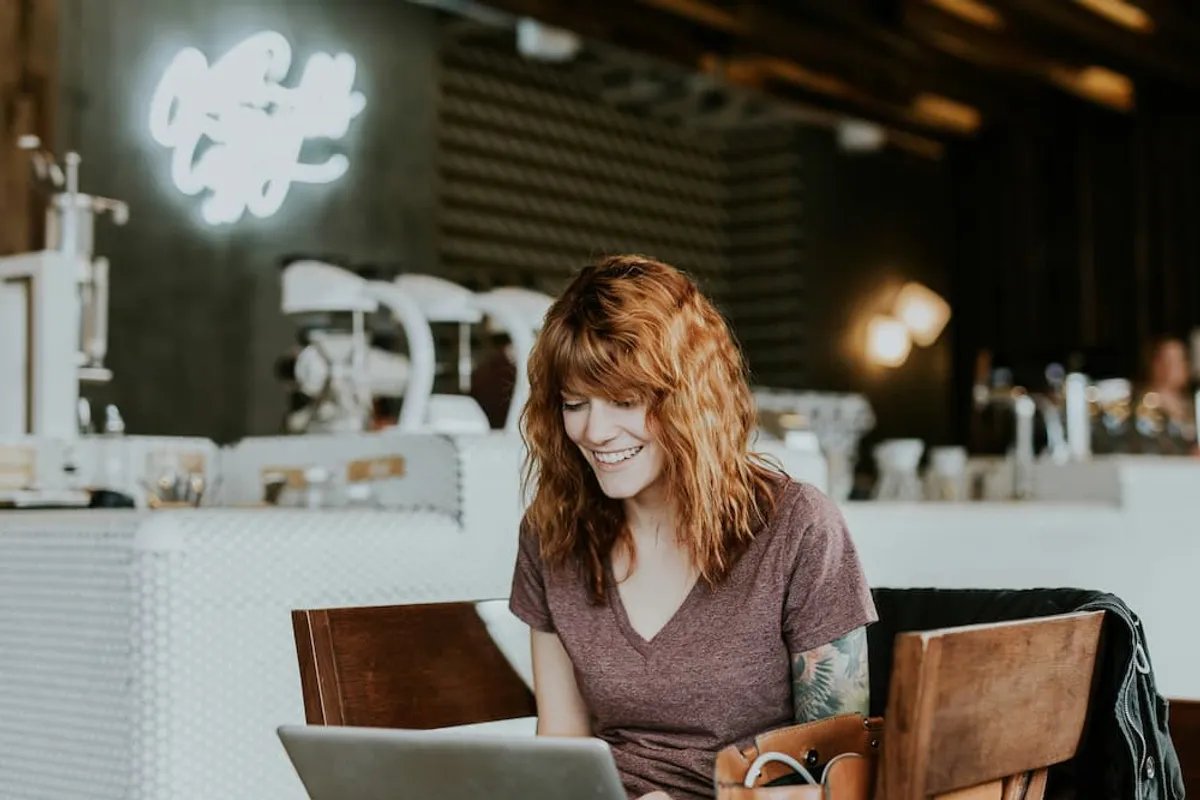 10 Essential Social Media Marketing Strategies for Restaurants in 2025